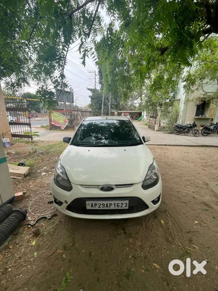 Ford Figo 2010 Diesel 149000 Km Driven