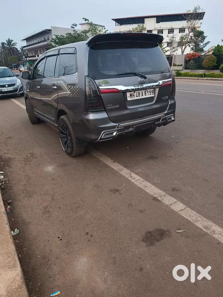 Toyota Innova 2012 Diesel Well Maintained