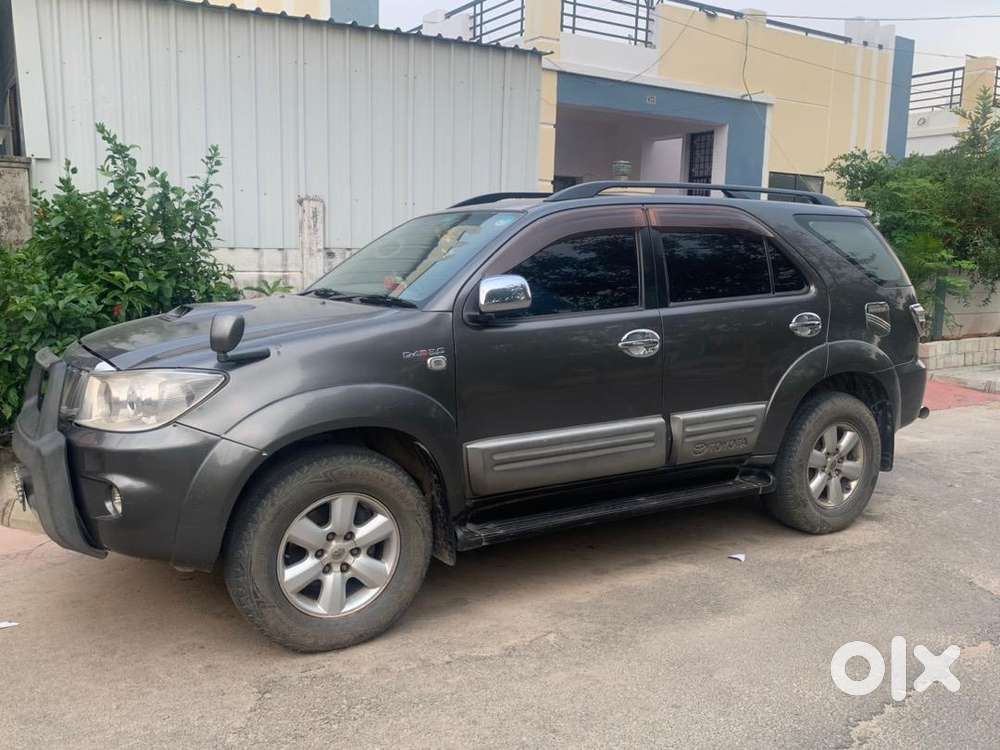 Toyota Fortuner 2011 Diesel Well Maintained
