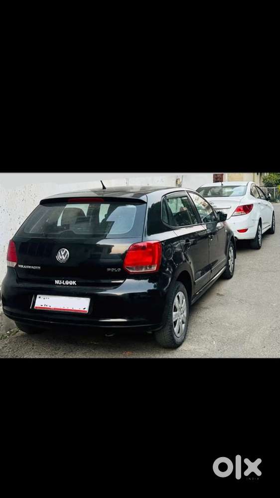 Volkswagen Polo Petrol Manual 2012