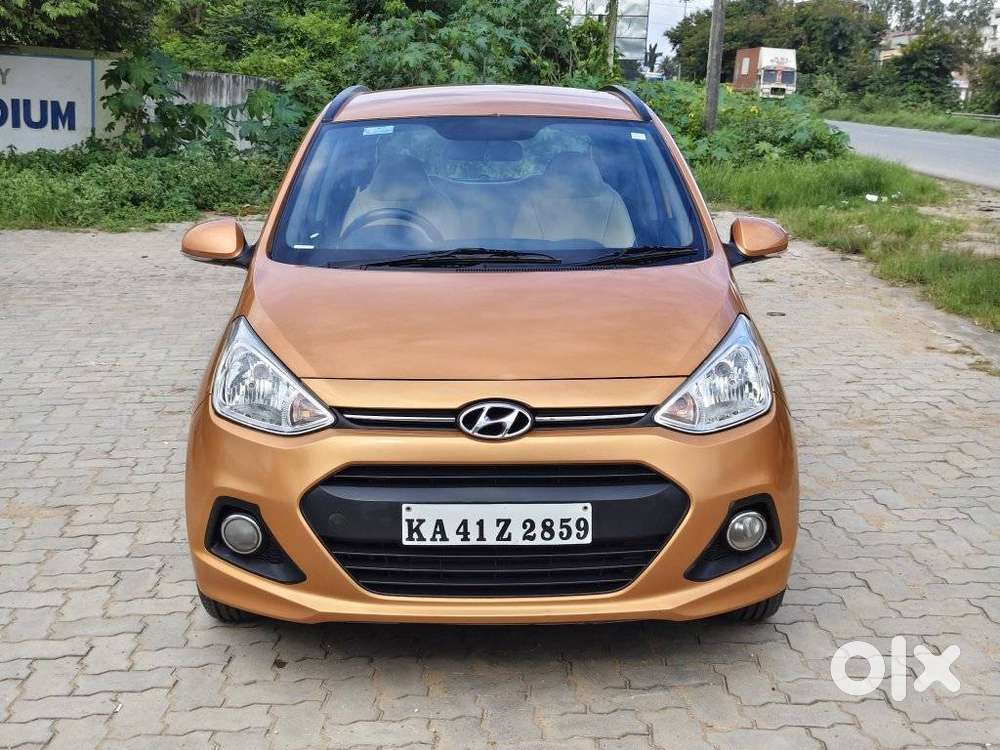 Hyundai Grand I10 Sportz, 2013, Petrol