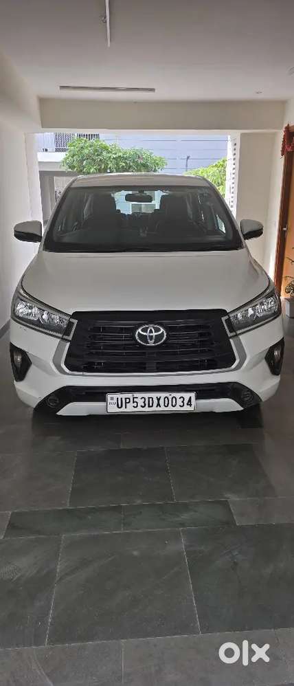 Toyota Innova Crysta 2021 Diesel 100000 Km Driven