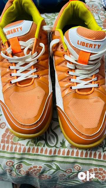 Liberty badminton shoes Uk 10 Sports Equipment 1787940620