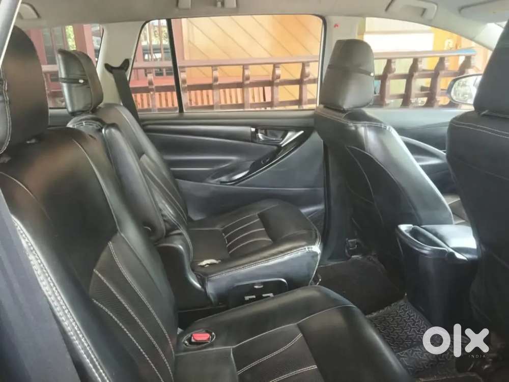 Toyota Innova Crysta 2019