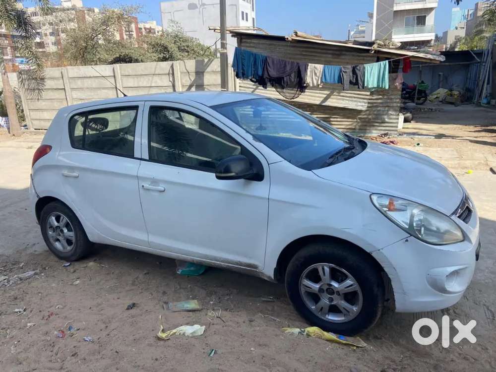 Hyundai I20 2010 Petrol+cng Good Condition