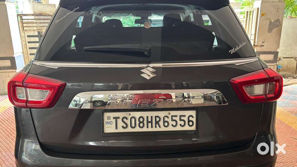 Maruti Suzuki Brezza 1.5 Zxi Smart Hybrid Dual Tone, 2021, Petrol