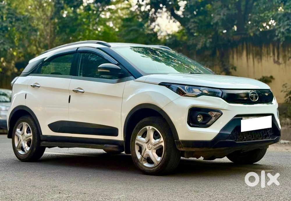 Tata Nexon 1.2 Revotron Xm, 2022, Petrol