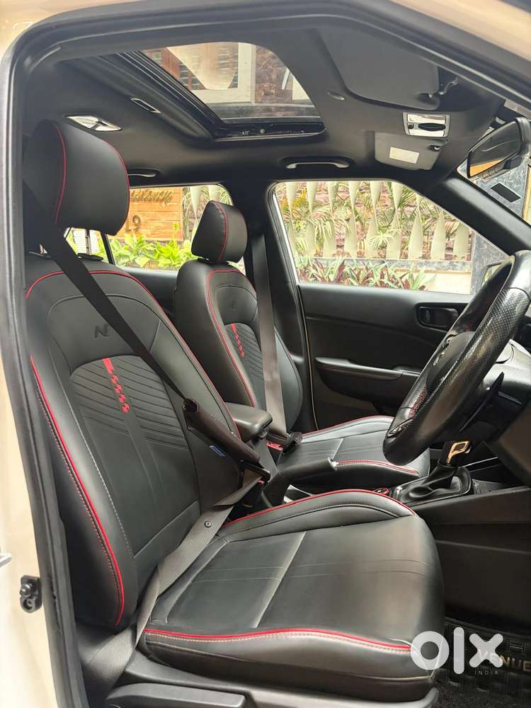 Hyundai Venue N Line 1.0 N8 Turbo Dct Dual Tone, 2023, Petrol