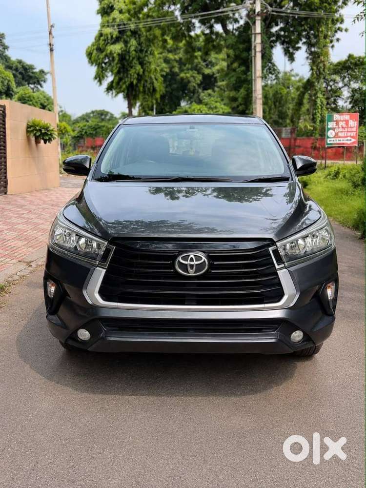 Toyota Innova Crysta 2.4 Gx Limited Edition At 7 Str, 2022, Diesel