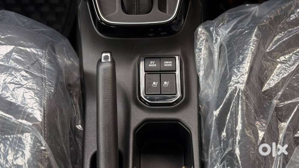 Maruti Suzuki Victoris Zxi Plus (o) Petrol Manual, 2025, Petrol