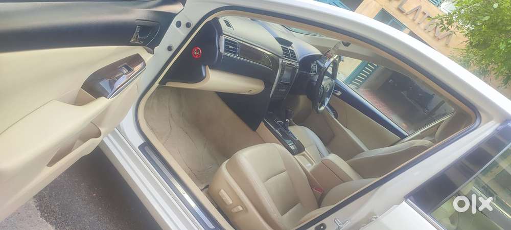 Toyota Camry Hybrid, 2017, Petrol