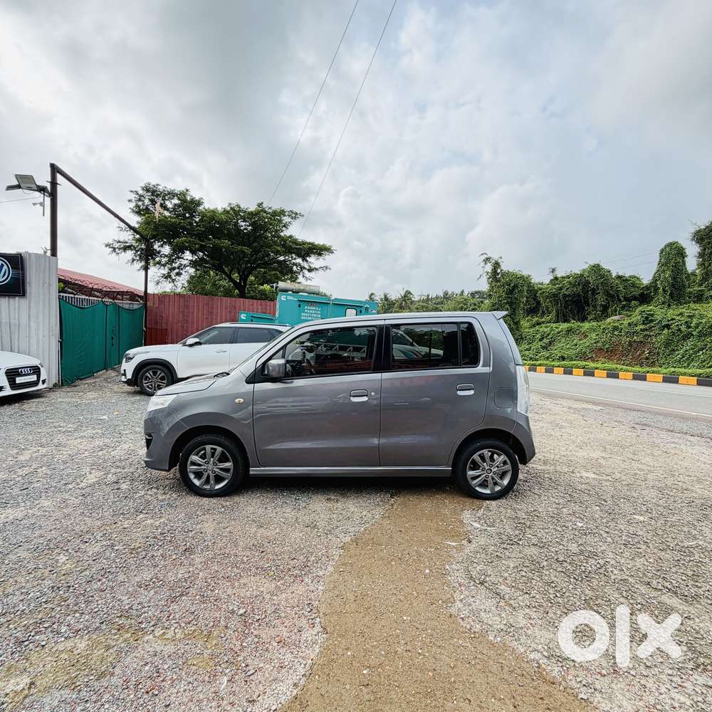 Maruti Suzuki Stingray Vxi, 2013, Petrol