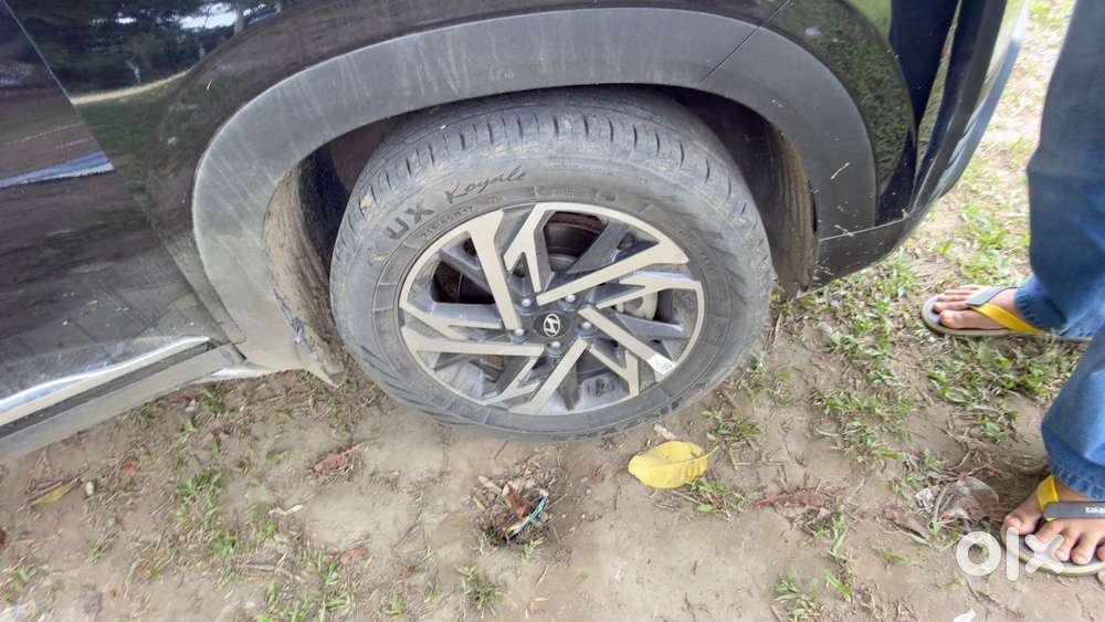 Hyundai Creta Sx Petrol Mt, 2024, Petrol