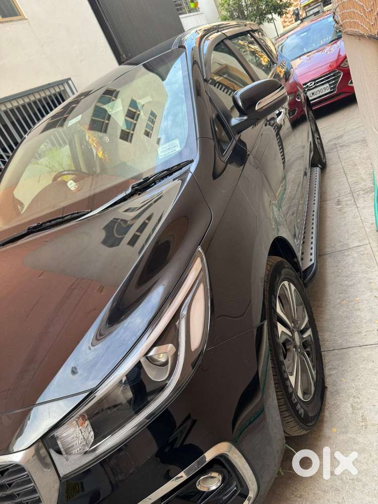 Kia Carnival Premium, 2020, Diesel