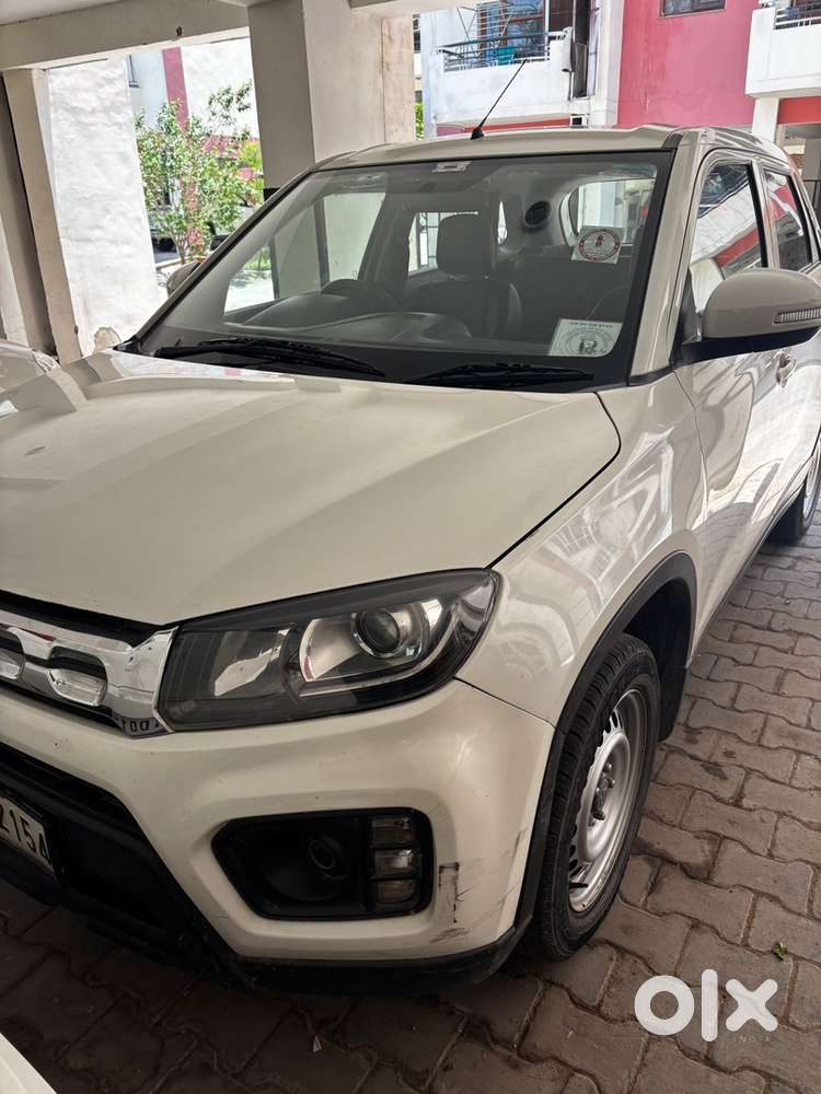 Maruti Suzuki Brezza 2021 Petrol Manual Car