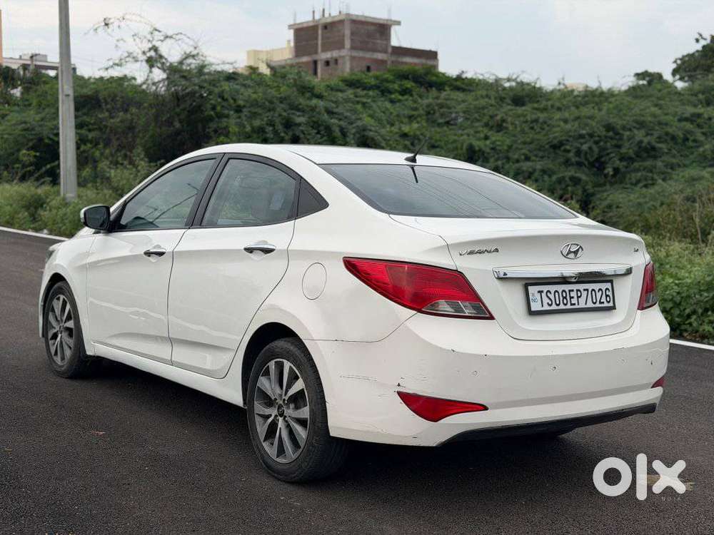 Hyundai Verna 1.6 S (o) Crdi, 2015, Diesel