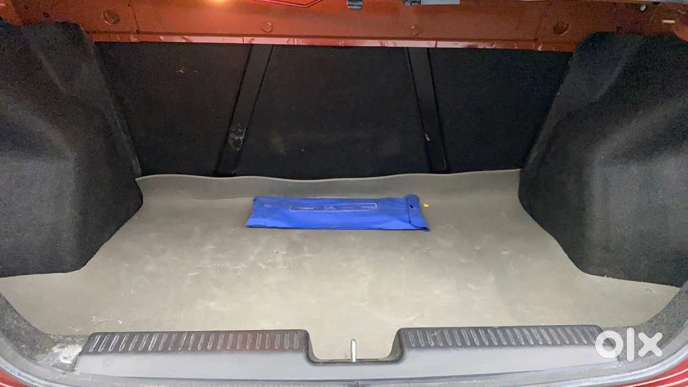 Maruti Suzuki Swift Dzire 1.2 Zxi Bsiv, 2019, Petrol