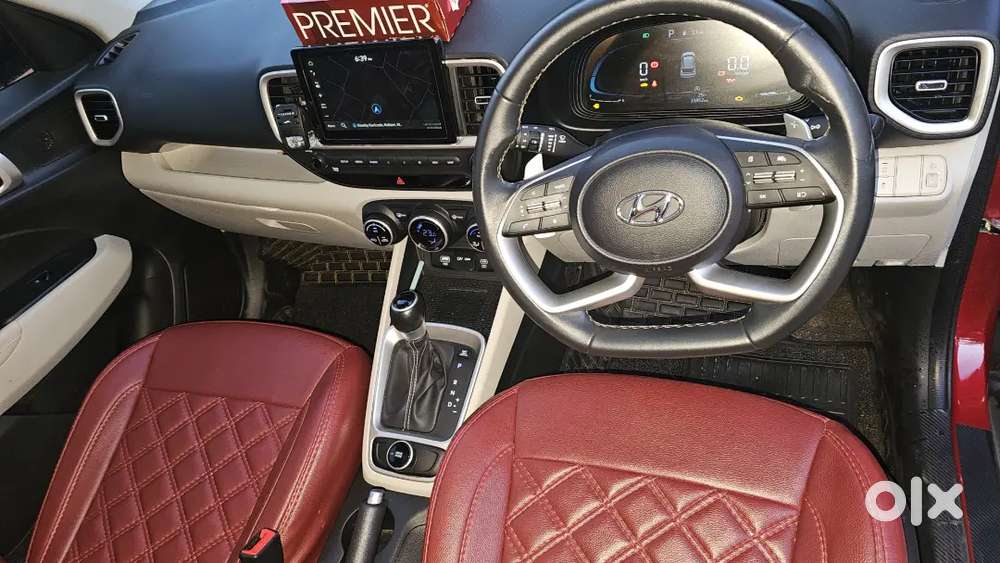 Hyundai Venue 2023 Sep Petrol Well Maintained
