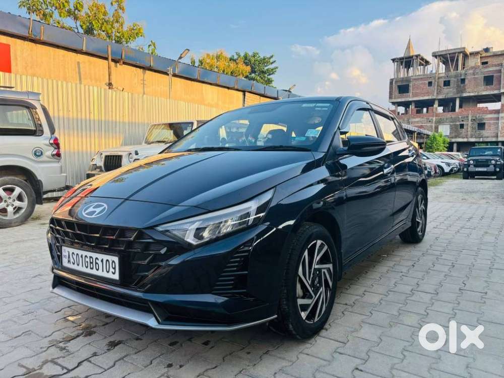 Hyundai I20 Asta (o) 1.2 Mt Dual Tone, 2024, Petrol