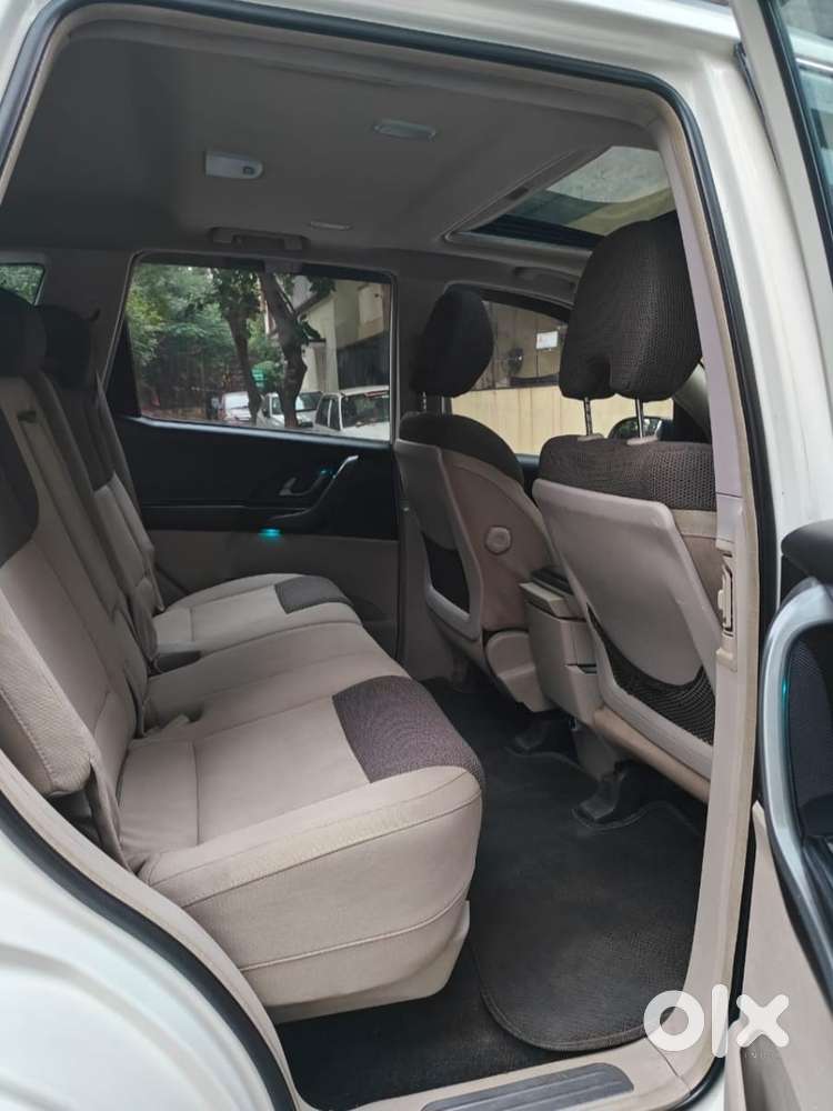 Mahindra Xuv500 At W10 Awd, 2018, Diesel