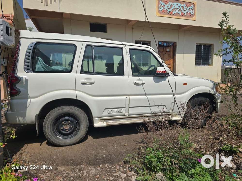 Mahindra Diesel Car 2011