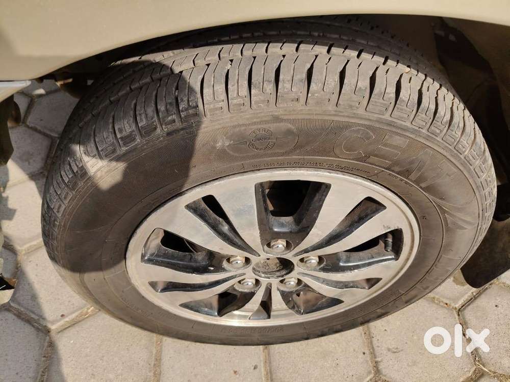 Toyota Innova 2004 Diesel Well Maintained