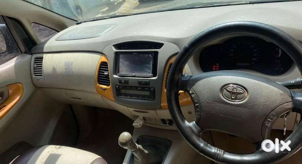 Toyota Innova Diesel 2010