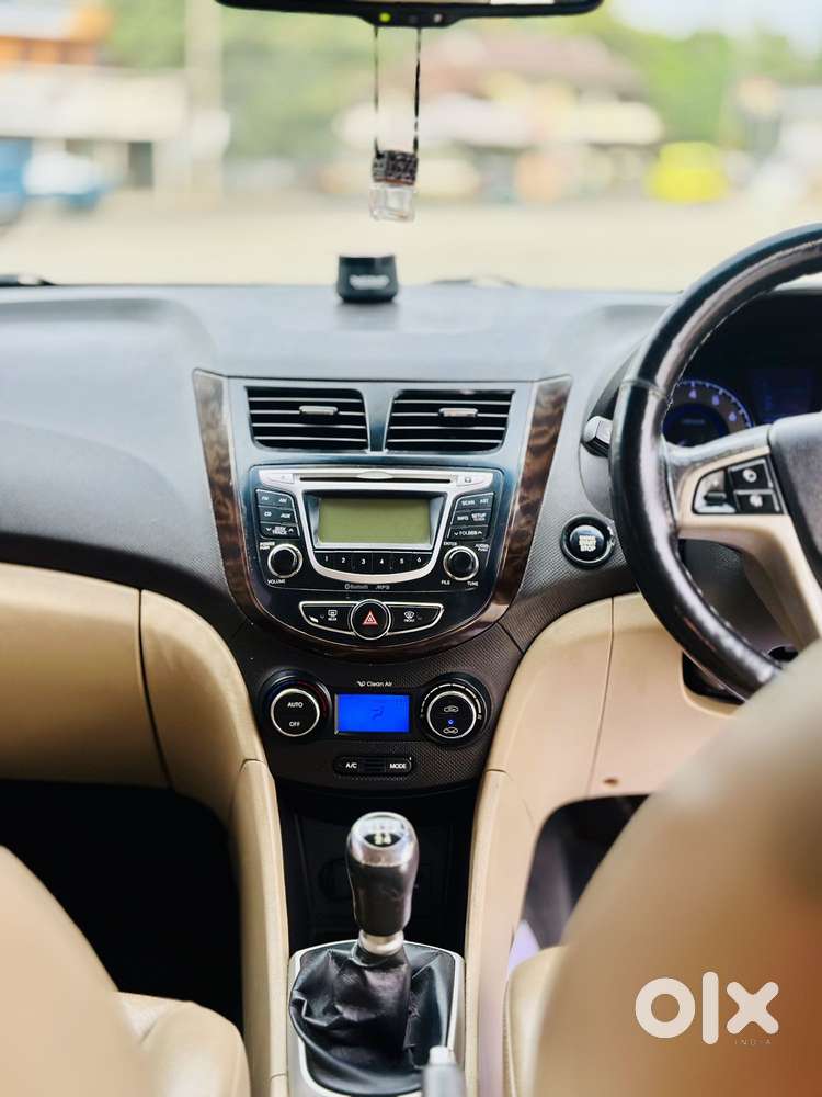 Hyundai Verna Vtvt 1.6 Sx, 2013, Petrol
