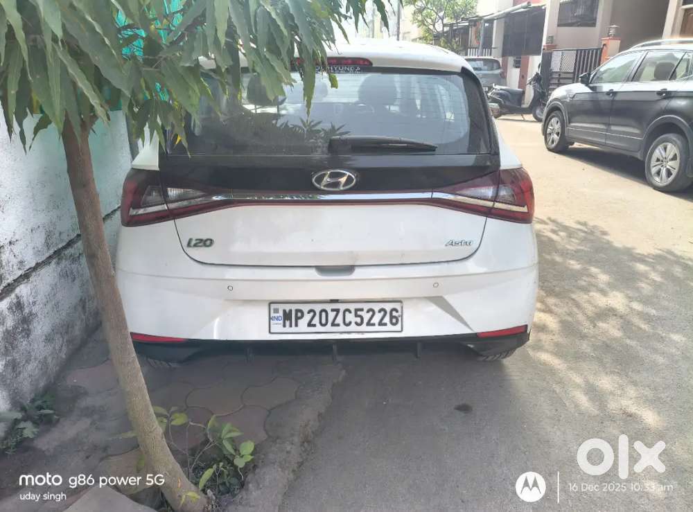 Top Model I20 Asta Showroom Condition