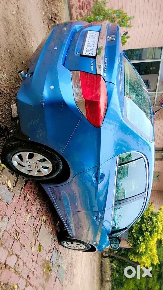 Honda Amaze 1.5 S 2013