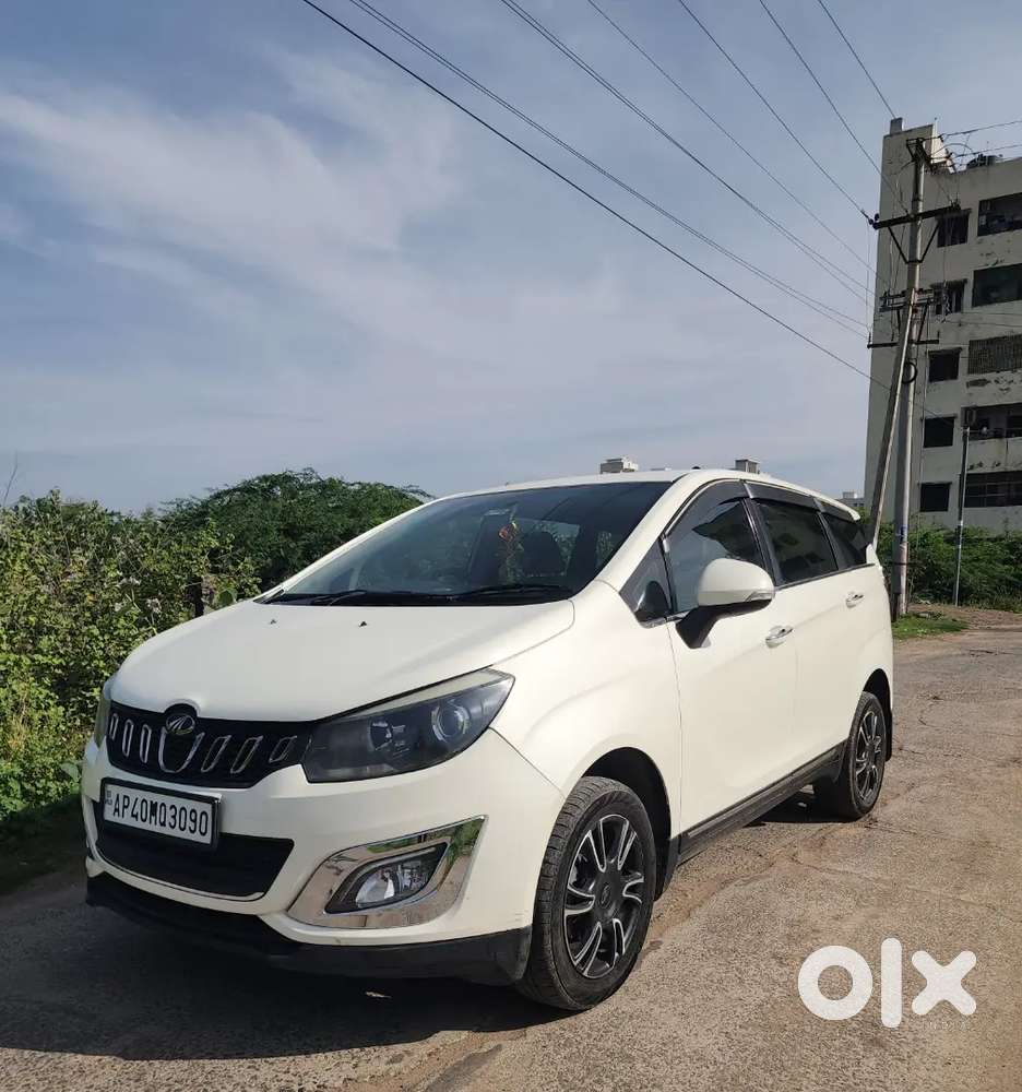 Mahindra Marazzo 2018  M8 Diesel.