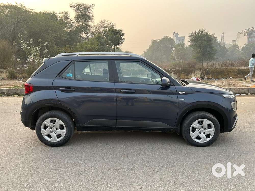 Hyundai Venue S Turbo Dct, 2019, Petrol