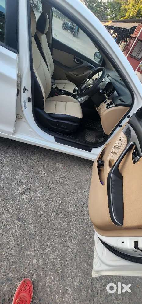 Hyundai Elantra 2014 Diesel 92234 Km Family Useing Car Top Model