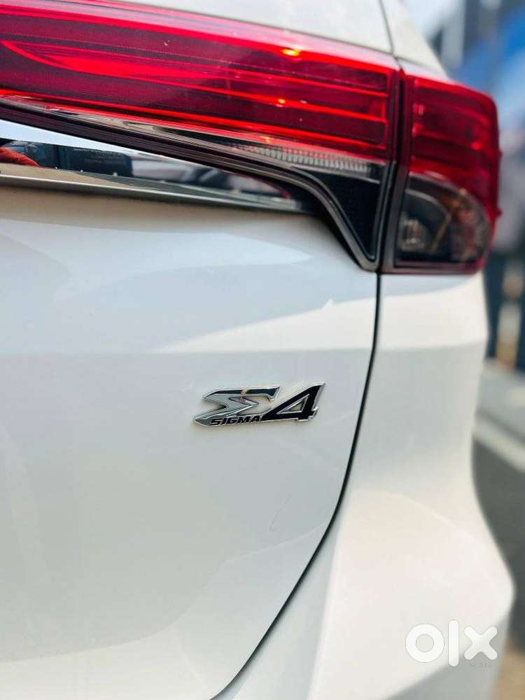 Toyota Fortuner 4x4 Manual Limited Edition, 2019, Diesel