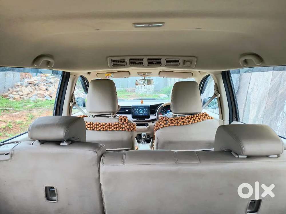 Maruti Suzuki Ertiga Zxi+ At Shvs | 25,175 Km | Automatic