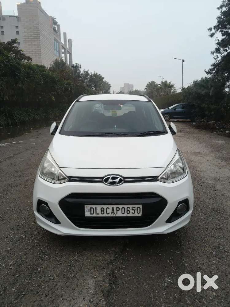 Hyundai Grand I10 Sportz 2016 Car