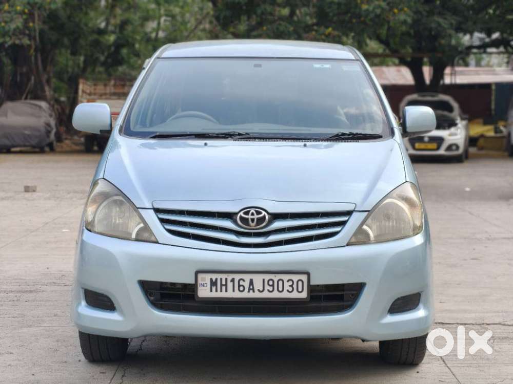 Toyota Innova 2.5 G (diesel) 8 Seater Bs Iv, 2011, Diesel