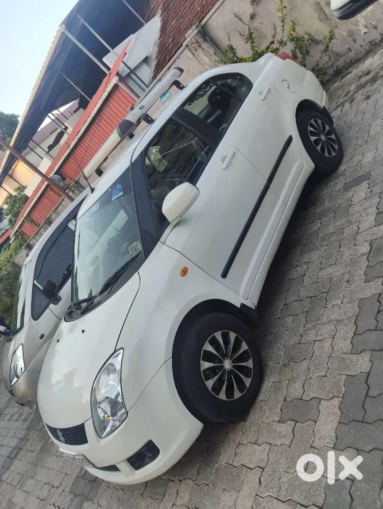 Maruti Suzuki Swift Dzire 2011