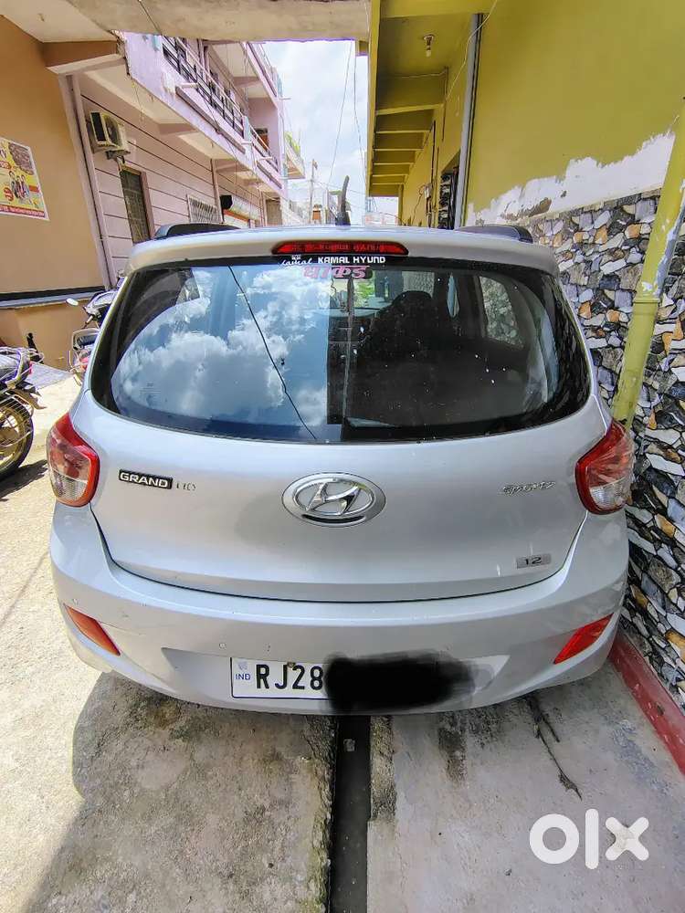 Hyundai Grand I10 Sportz 2016