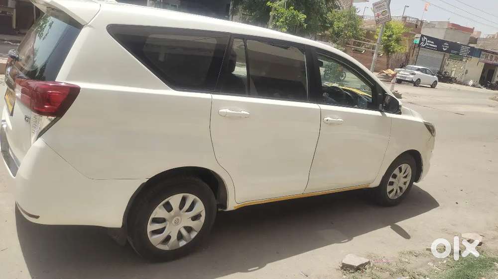Toyota Innova Crysta 2020 Diesel 220000 Km Driven