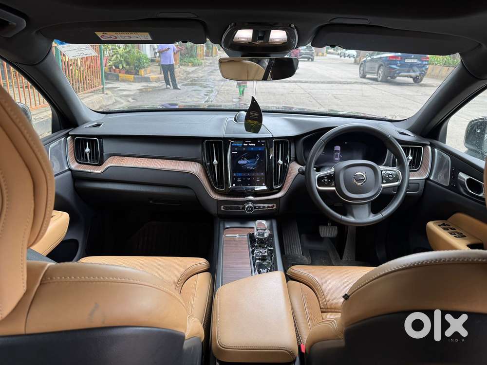 Volvo Xc60 Inscription, 2023, Cng & Hybrids