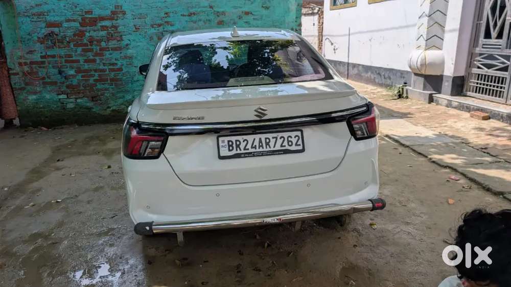 Maruti Suzuki Dzire Vxi Cng 2026