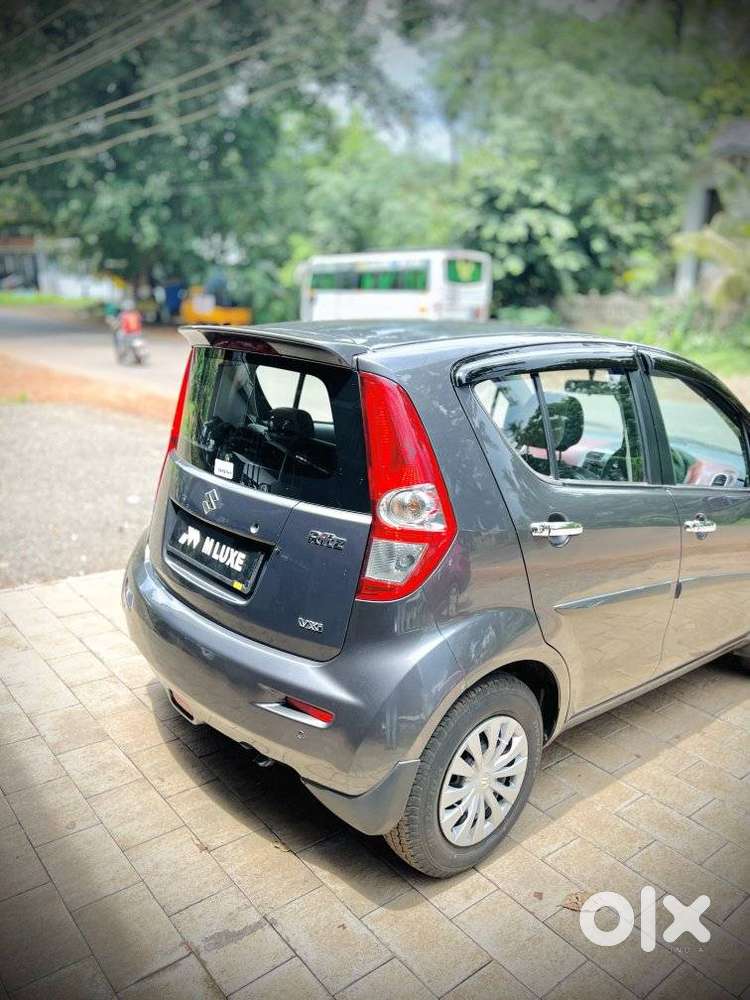 Maruti Suzuki Ritz Vxi, 2013, Petrol