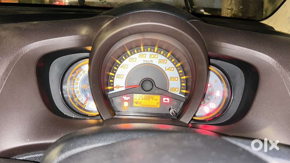Honda Brio Petrol 2012