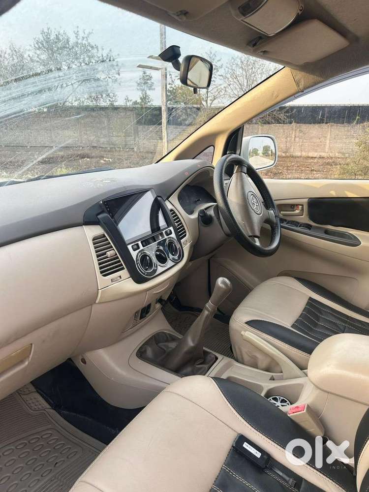 Toyota Innova 2007 Diesel 170000 Km Driven