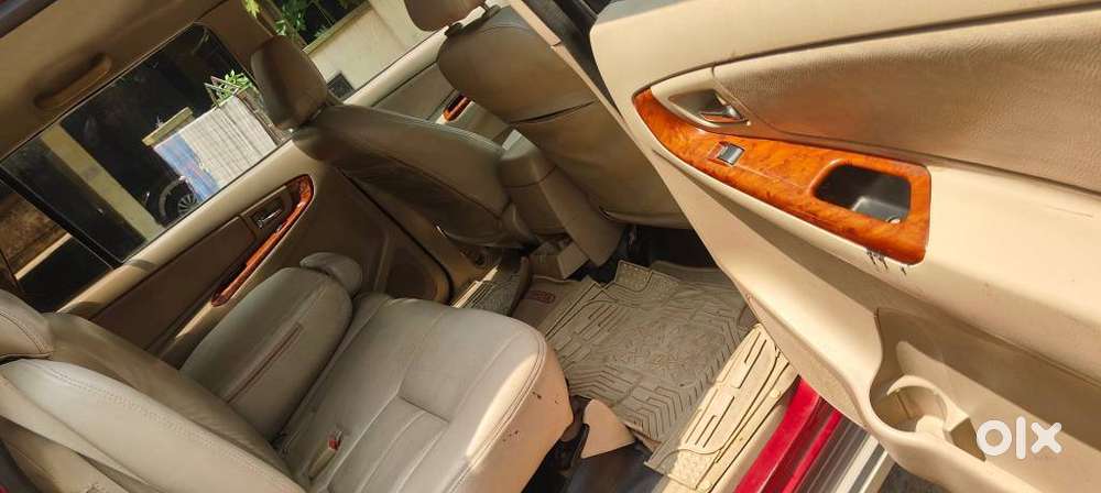 Toyota Innova 2.5 Vx 8 Seater Bs Iv, 2007, Diesel
