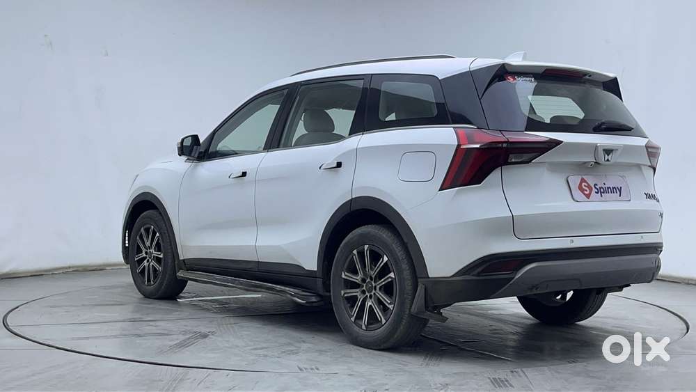 Mahindra Xuv700 2.2 Ax 7 Diesel Mt Luxury Pack Str, 2022, Diesel