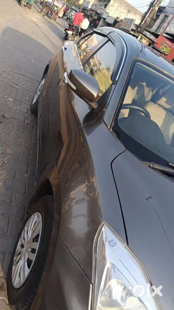 Maruti Suzuki Dzire 2022 Petrol 67000 Km Driven
