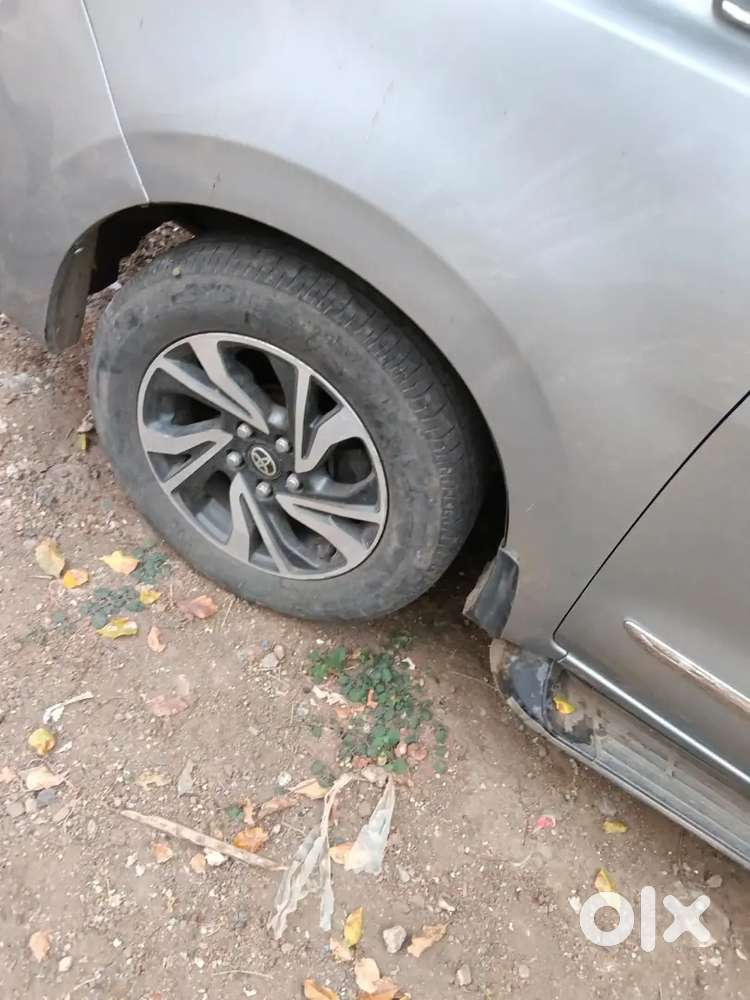 Toyota Innova Crysta Diesel Automatic 2013 Model