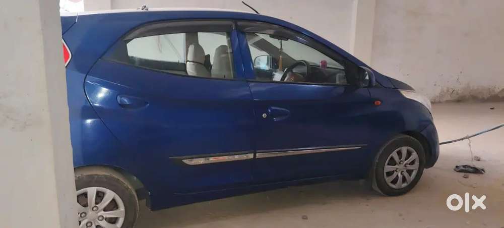 Hyundai Eon Sportz 2012